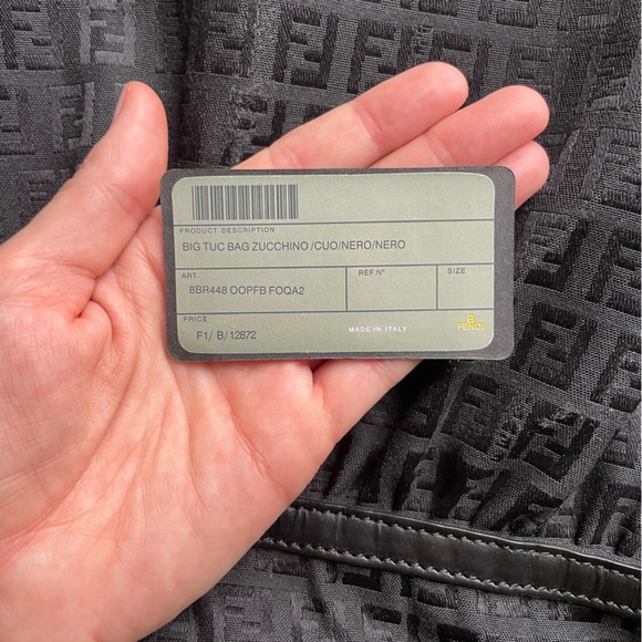 Fendi // vintage Big Tuc Zucchino shoulder bag - Picture 4 of 15